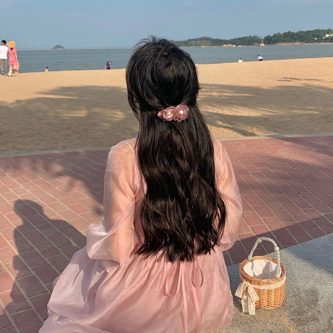 这个女配有点甜